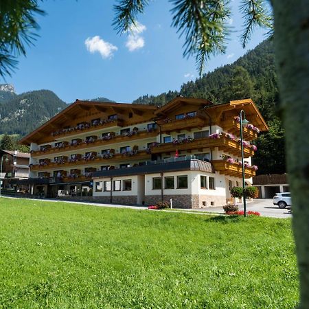 Hotel Huber Hochland Maurach (Achensee) Exterior foto